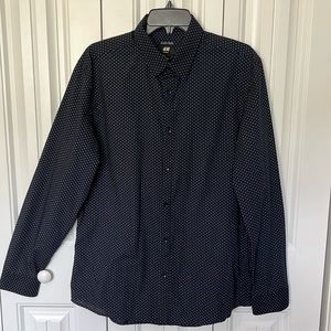 Men’s large long sleeve button up by H&M